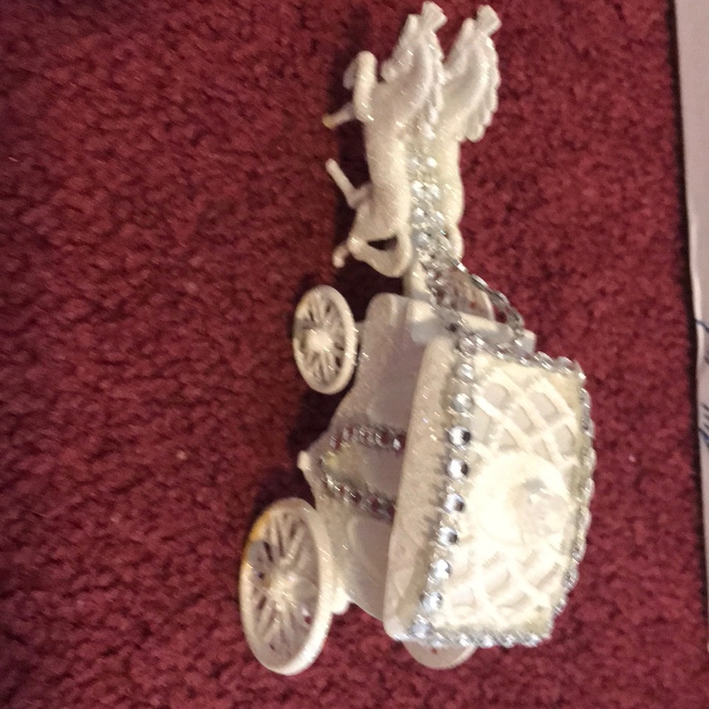 Wedding cake topper